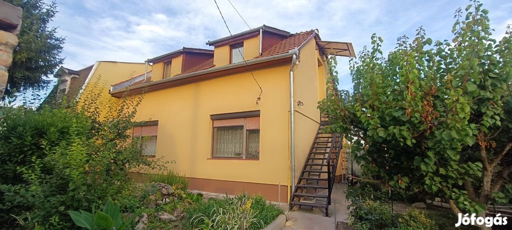 XX. Kerület, Kölcsey utca, 130 m2-es, 2 generációs, családi ház