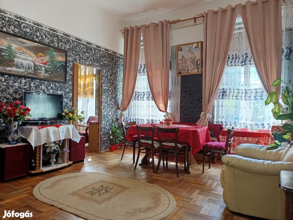 XX. Kerület, Pesterzsébet központban, 67 m2-es, földszinti,