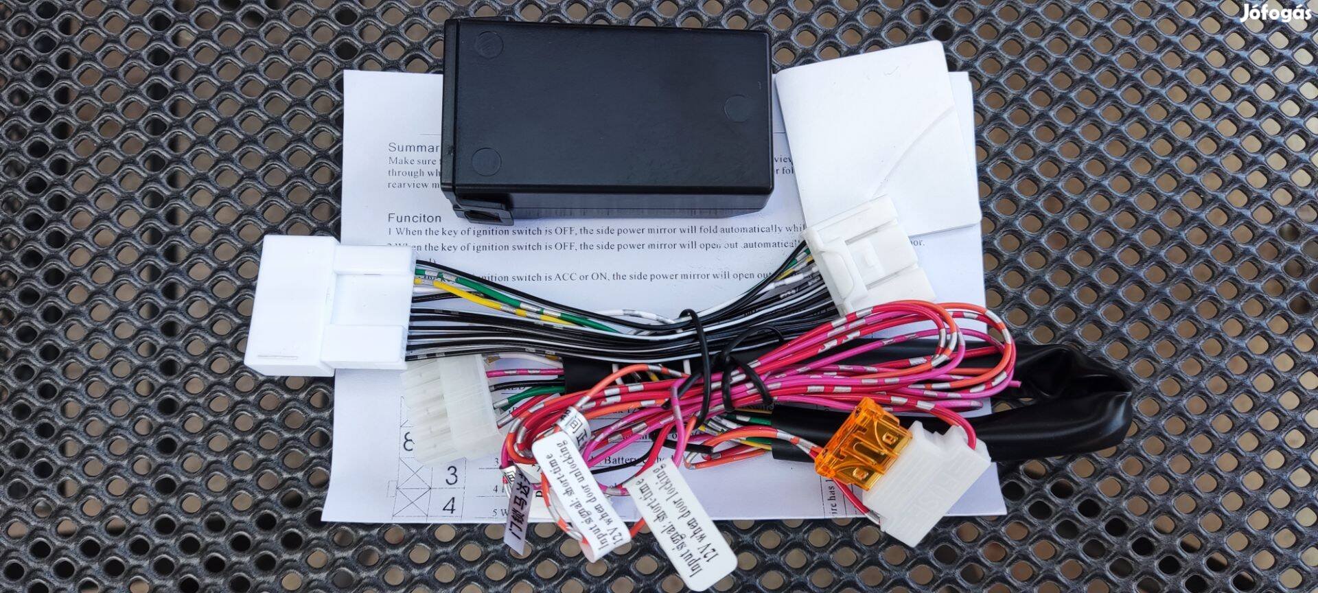 XX. Toyota Prius P3/Plugin tükörbehajtó