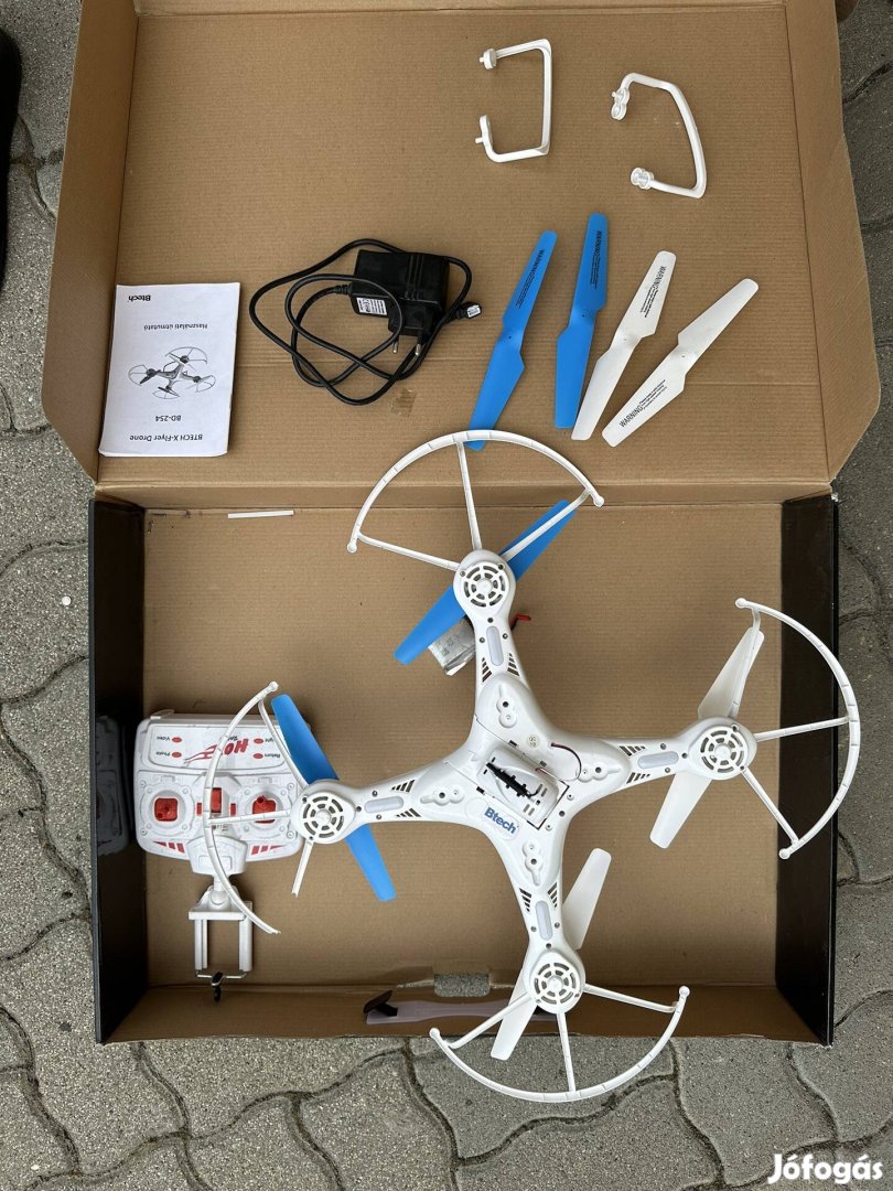 X-Flyer drón