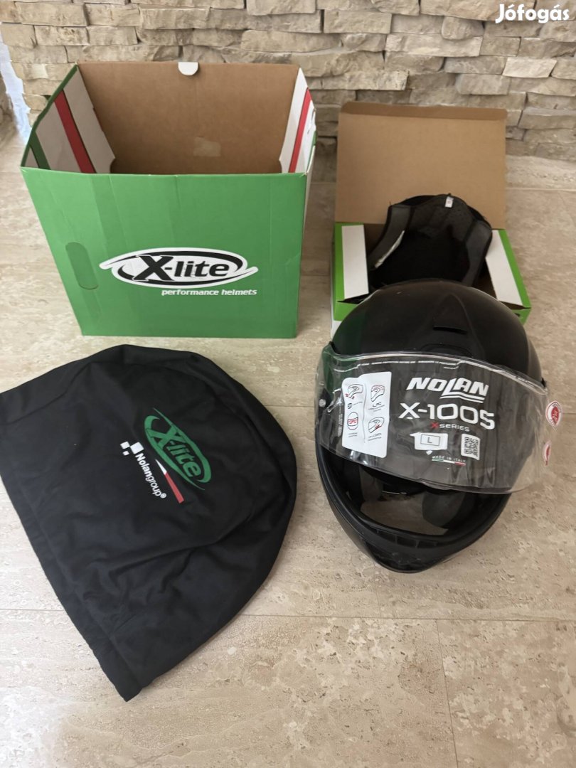 X-Lite  X-1003 Elegance N-com motoros sisak
