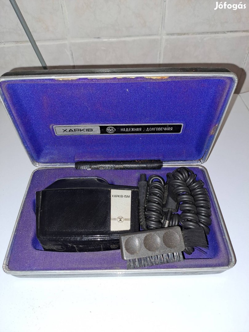 Xapkib-15M retro elektromos borotva dobozában eladó!