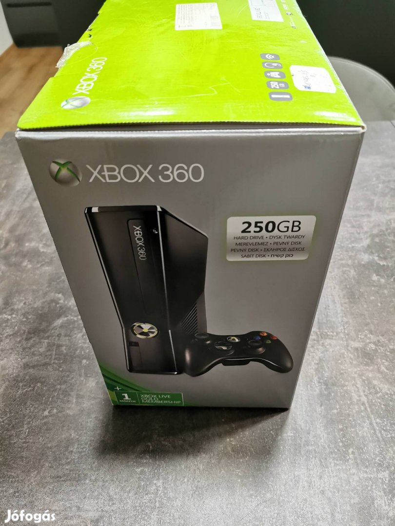 Xbox 360 250 Gb, 2 kontroller + játékok