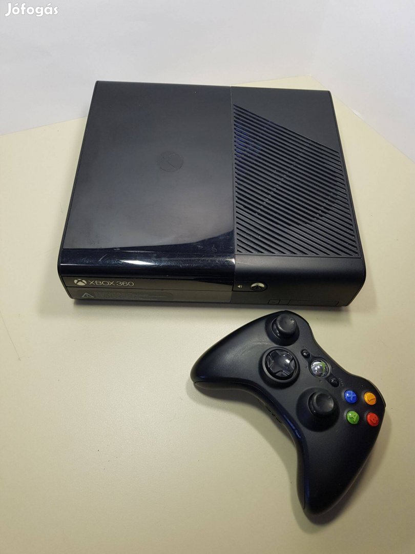 Xbox 360 E 250GB os,fekete színű,szép állapotú játékkonzol eladó!