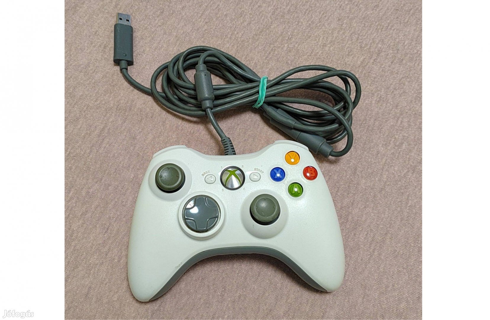 Xbox 360 Gyári MS - Vezetékes kontroller fehér színben -