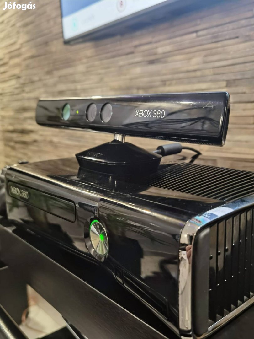 Xbox 360+Kinect+Ferrari kormány pedállal