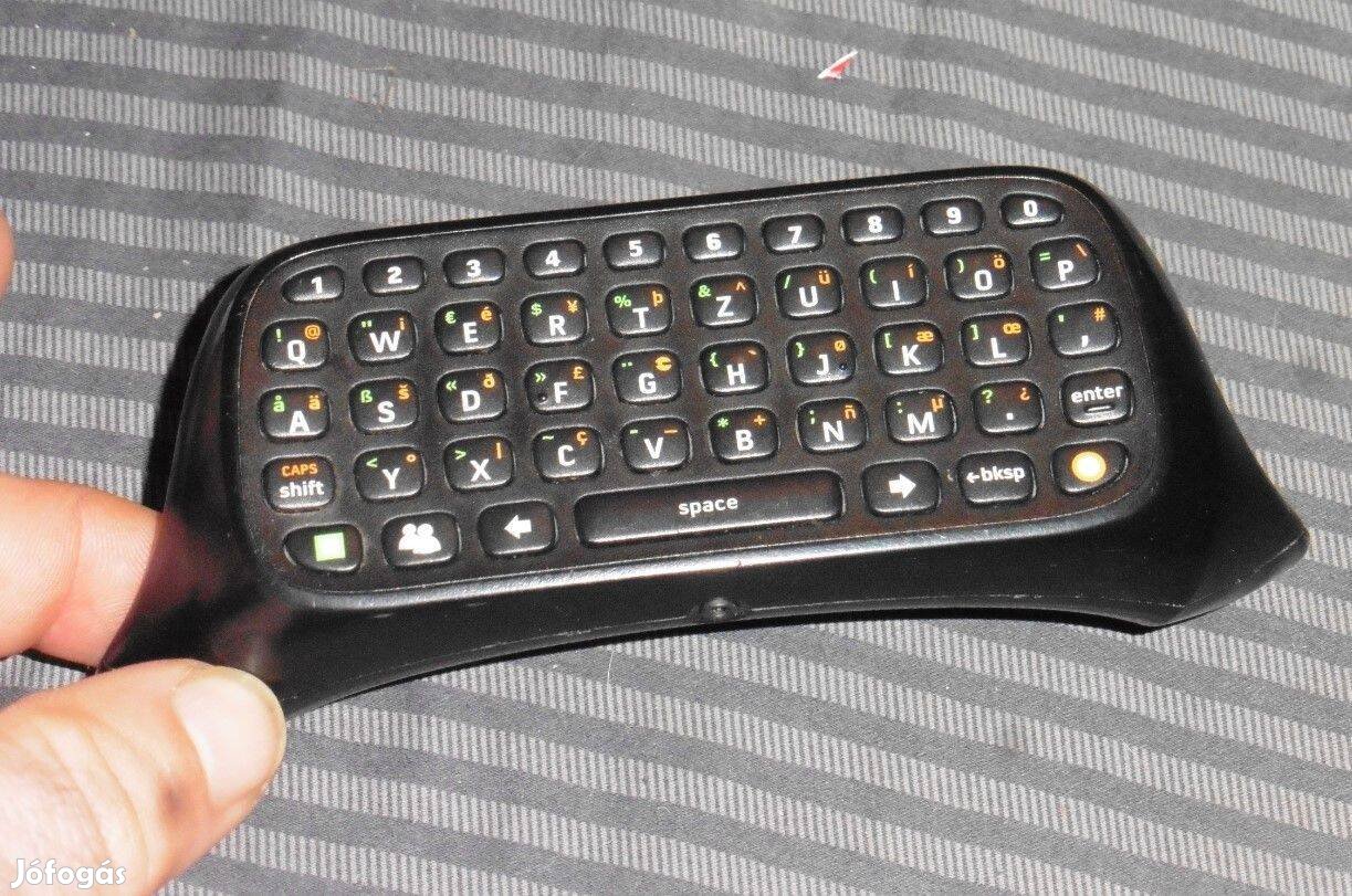 Xbox 360 Kontrollerhez chatpad, sokkal egyszerűbb vele az írás!