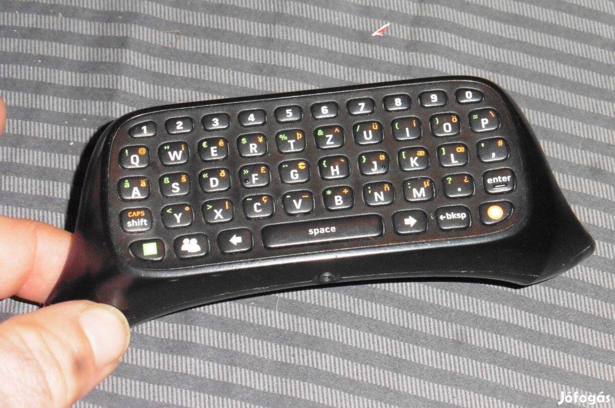 Xbox 360 Kontrollerhez chatpad, sokkal egyszerűbb vele az írás!