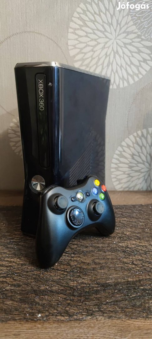 Xbox 360 Slim 250GB Rgh3 + 1db kontroller 