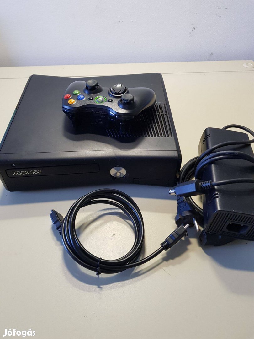Xbox 360 Slim 250GB os játékkonzol gyári joy-al eladó!