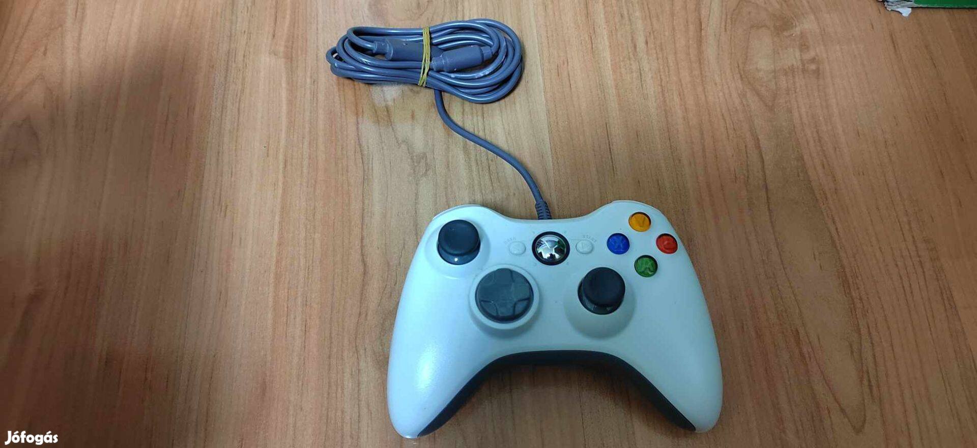 Xbox 360 Vezetékes kontroller - Fehér színben -