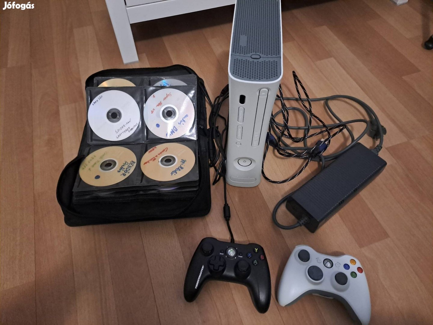 Xbox 360 ajándék sok játék 