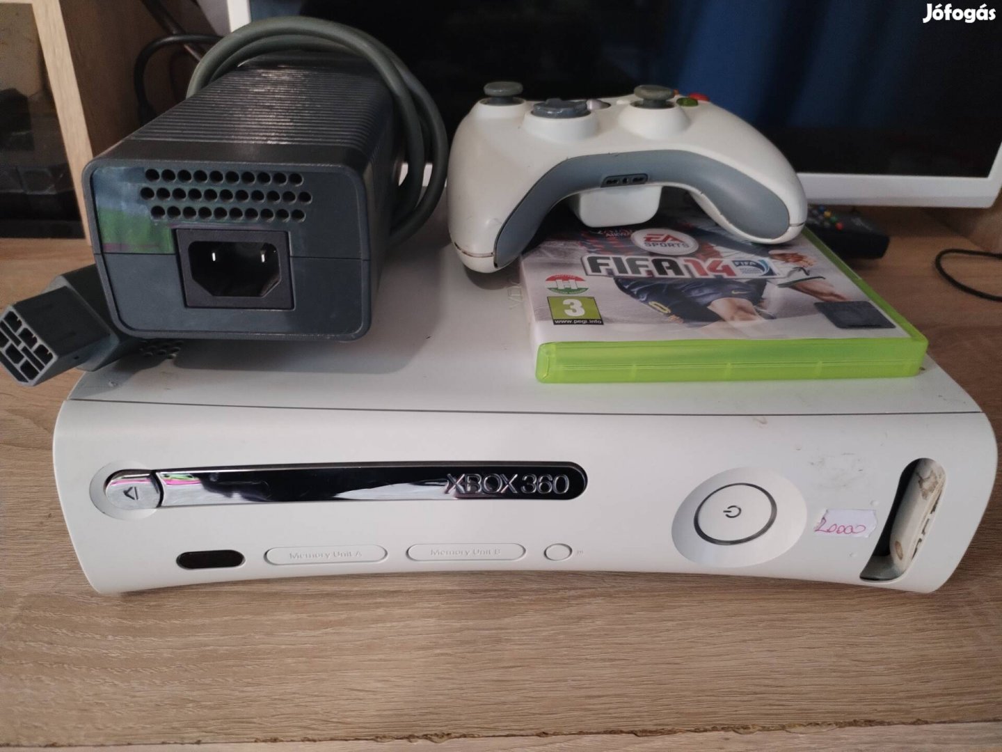 Xbox 360 egy karral FIFA játékkal 60GB