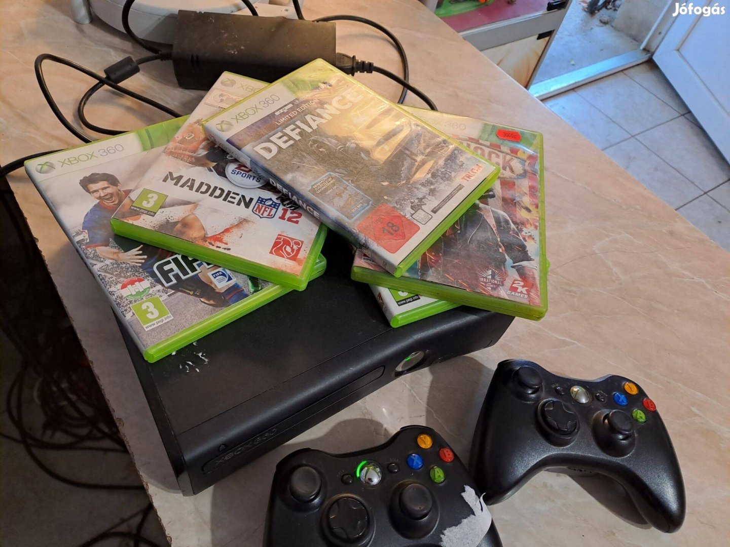 Xbox 360 eladó