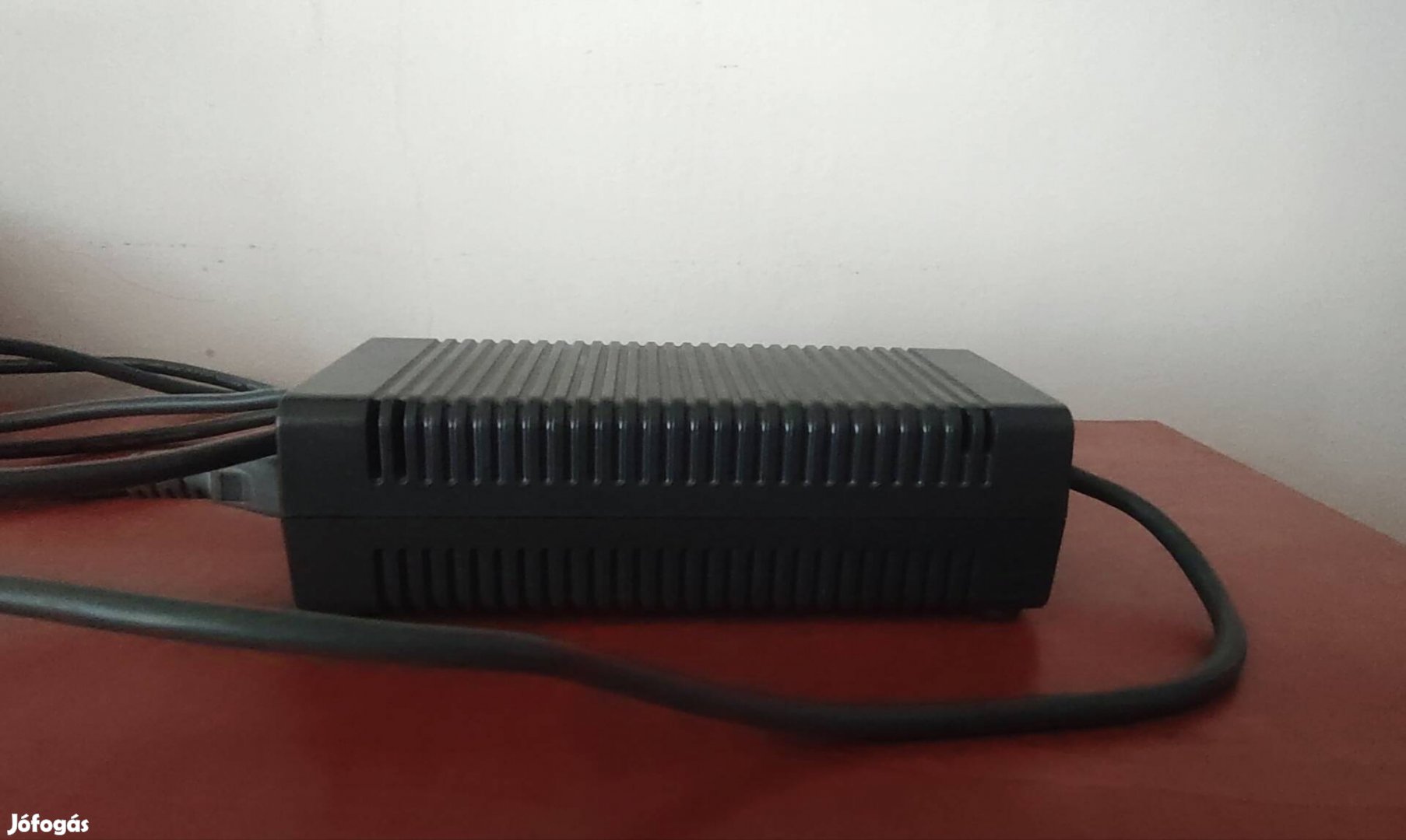 Xbox 360 fat tápegység 150 W