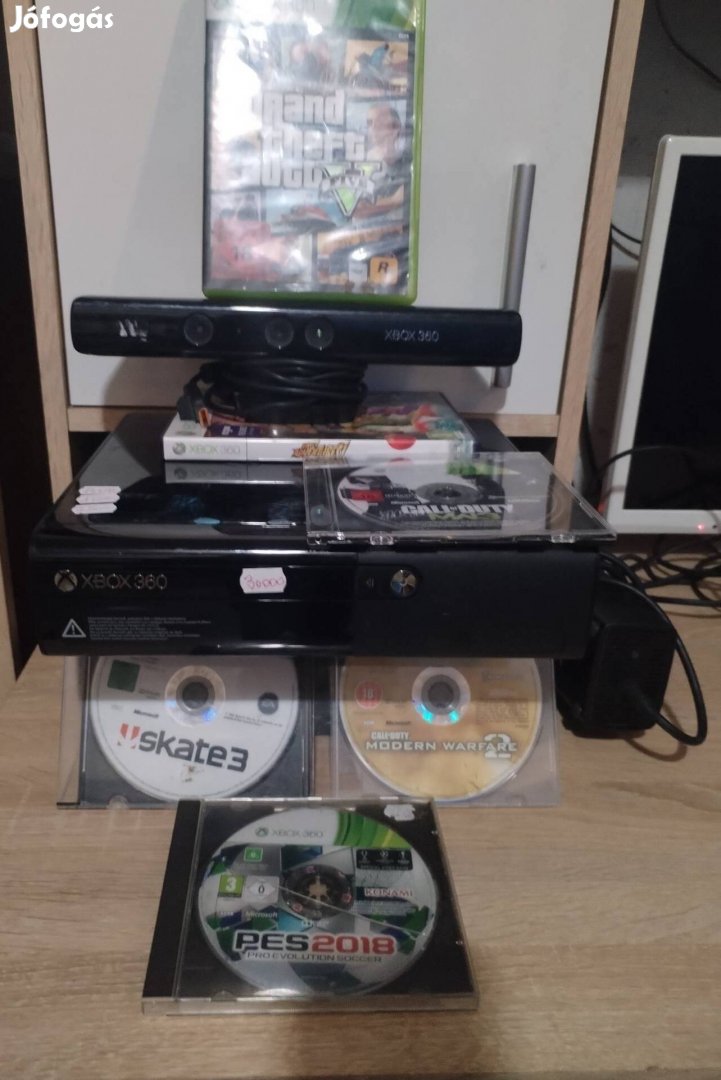 Xbox 360 kinectel pár db játékkal 