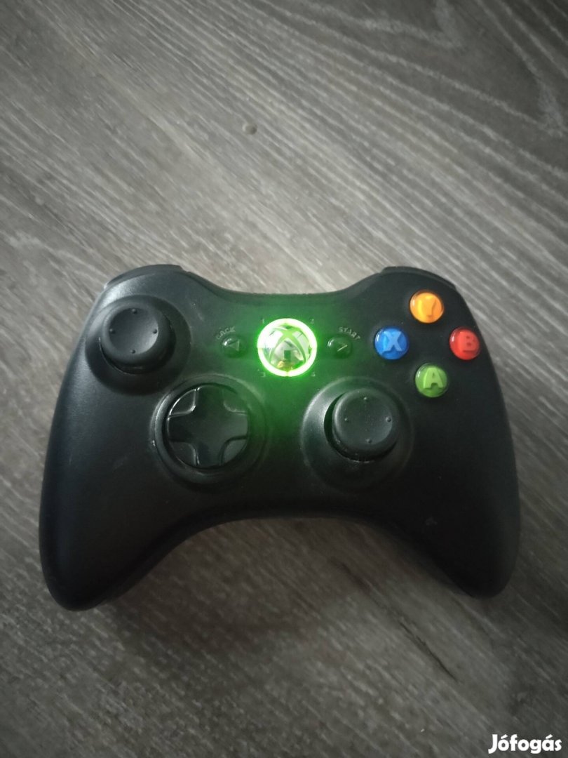 Xbox 360 kontroller megkimélt állapotban 