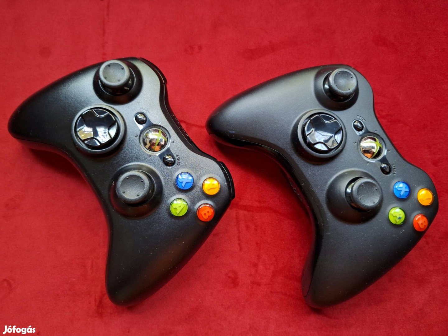 Xbox 360 kontrollerek újszerű állapotban