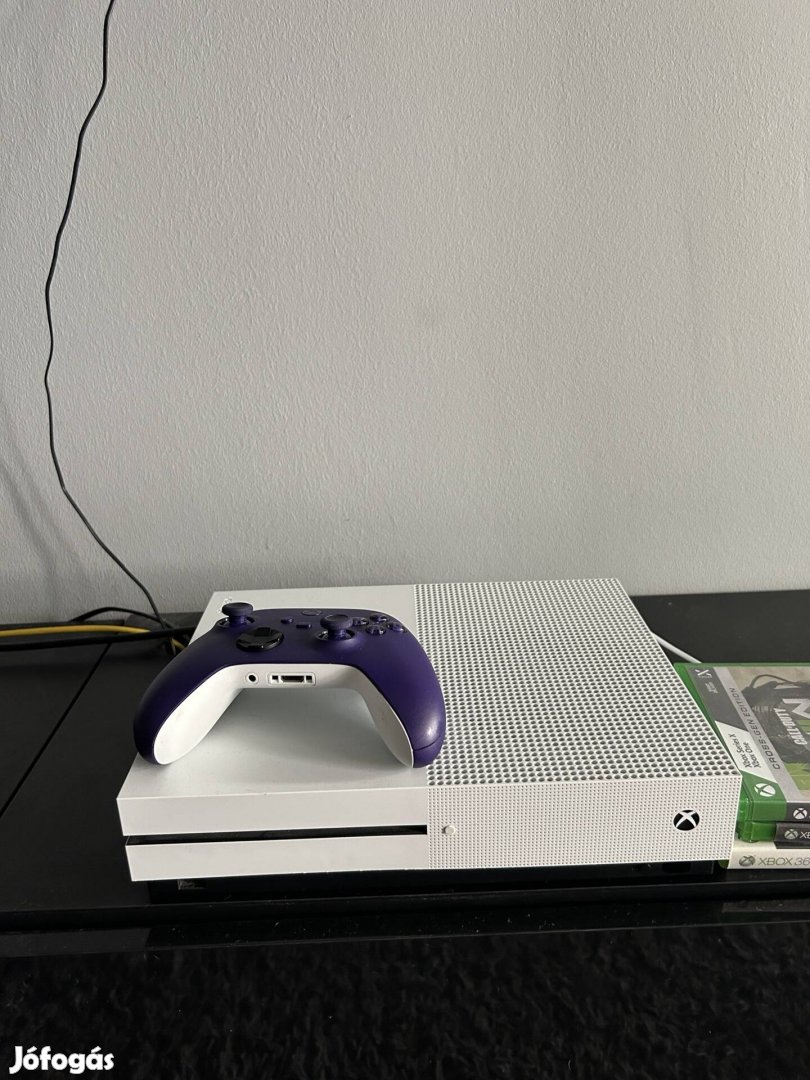 Xbox ONE S 1TB-Series kontroller-3db játékkal