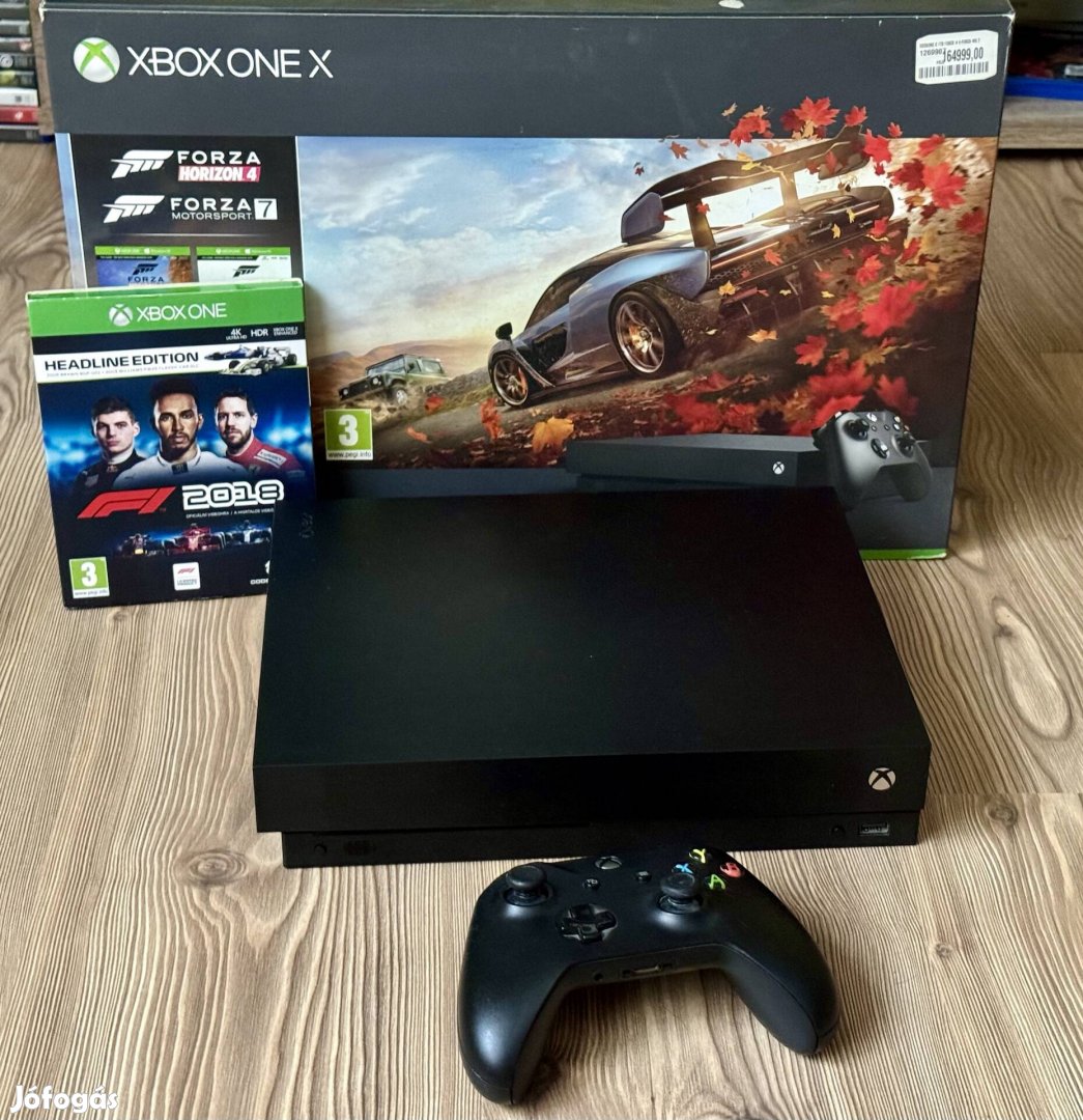 Xbox ONE X 1 TB 1 db játékkal 