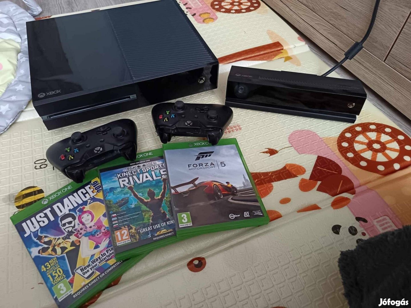 Xbox One 500GB+ 2db kontroller+ kinect kamera