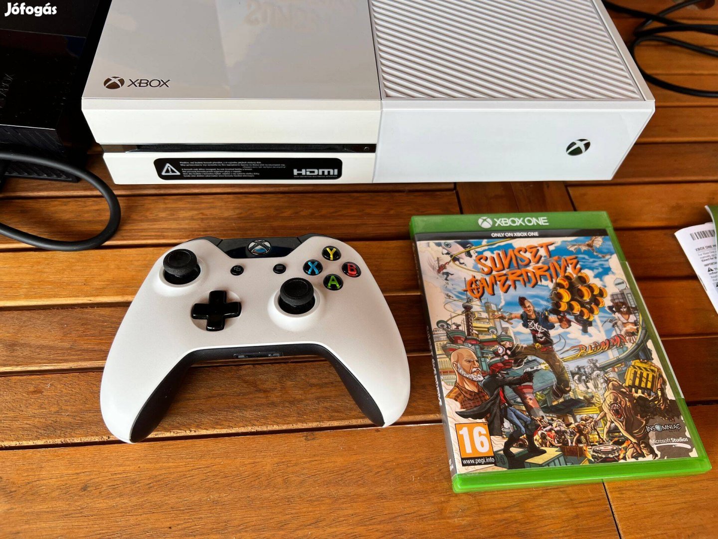 Xbox One 500 GB Sunset Overdrive - Számlával, 1 év garanciával