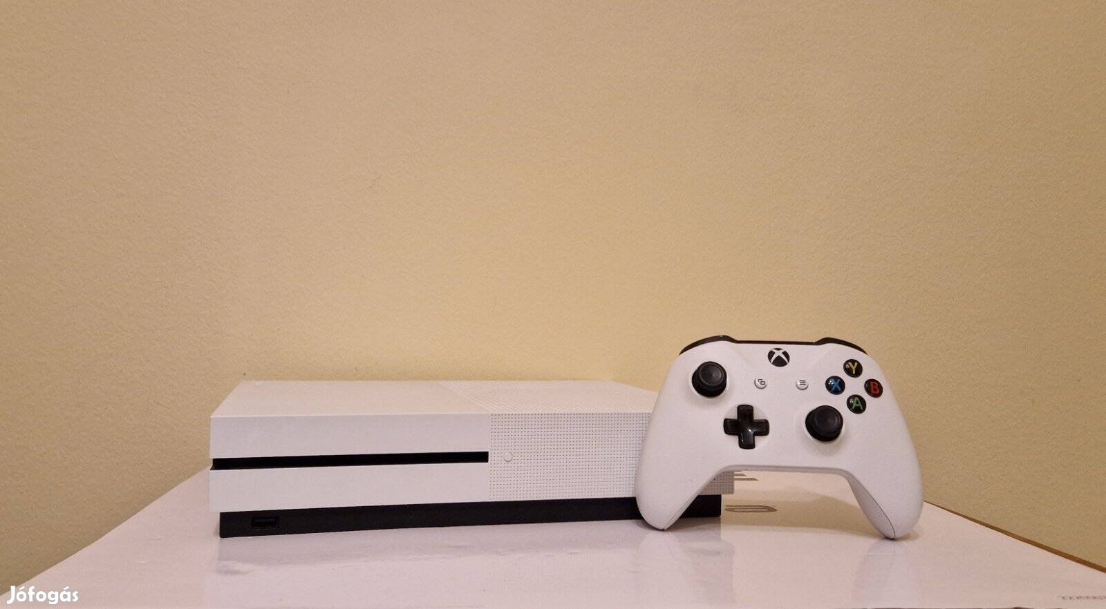 Xbox One S 1Tb+Kontroller Eladó