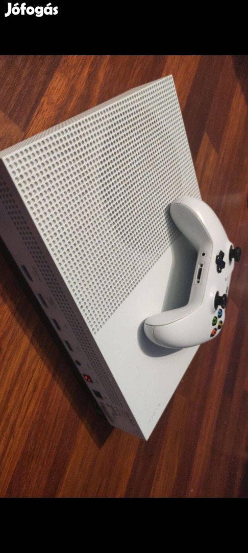 Xbox One S 1 TB (könyvtárral)