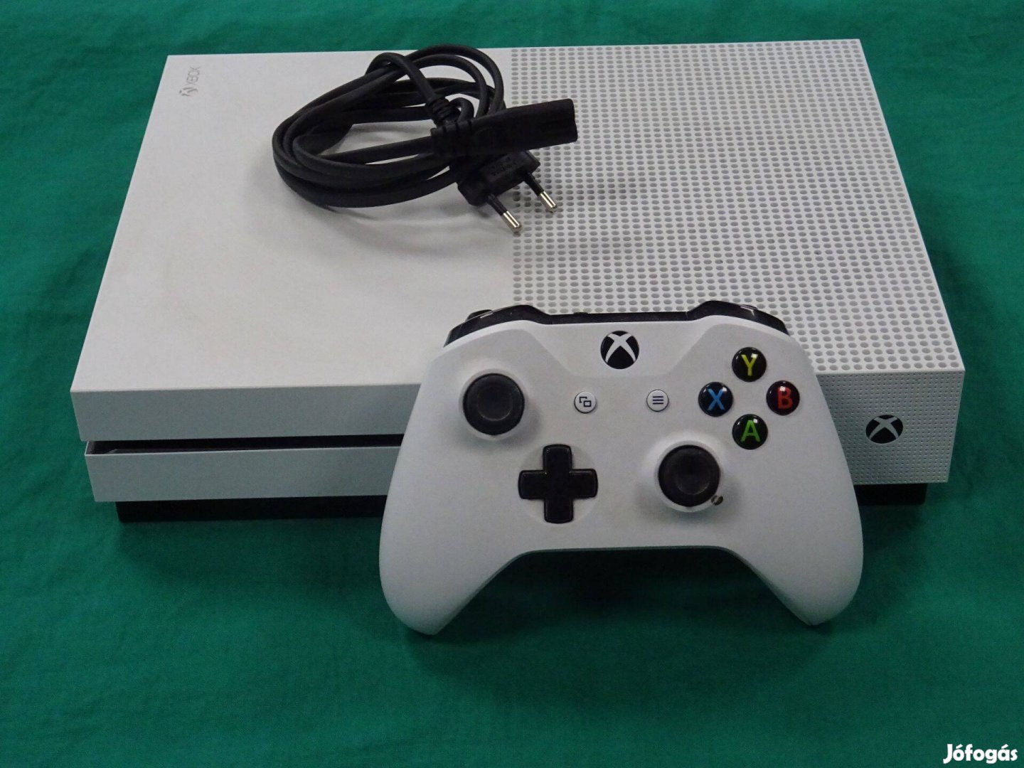 Xbox One S 500Gb Konzol