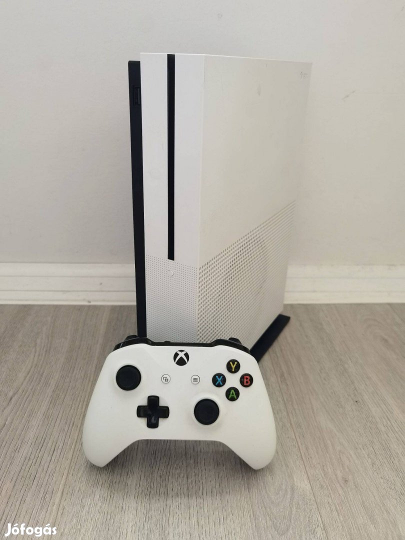 Xbox One S +játékok