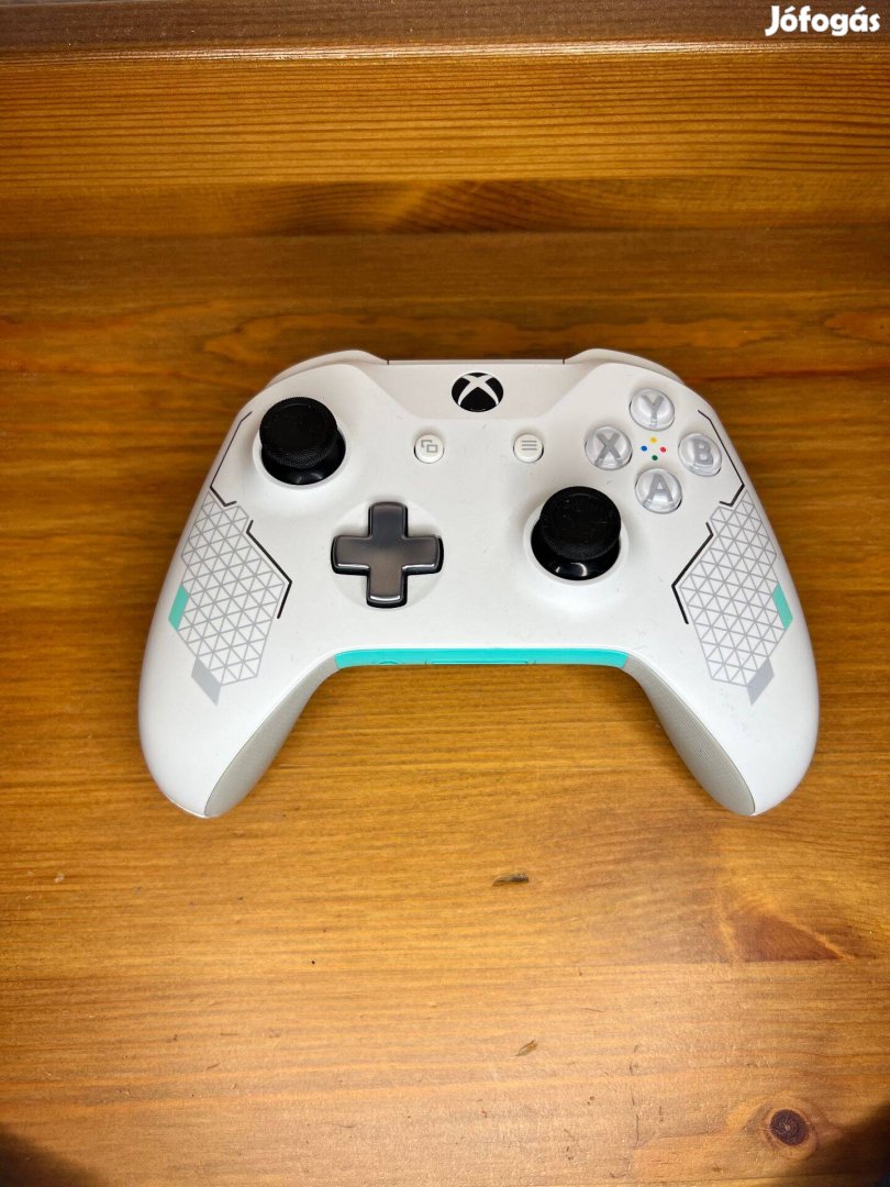 Xbox One Sport White - Számlával, 6 hónap garanciával