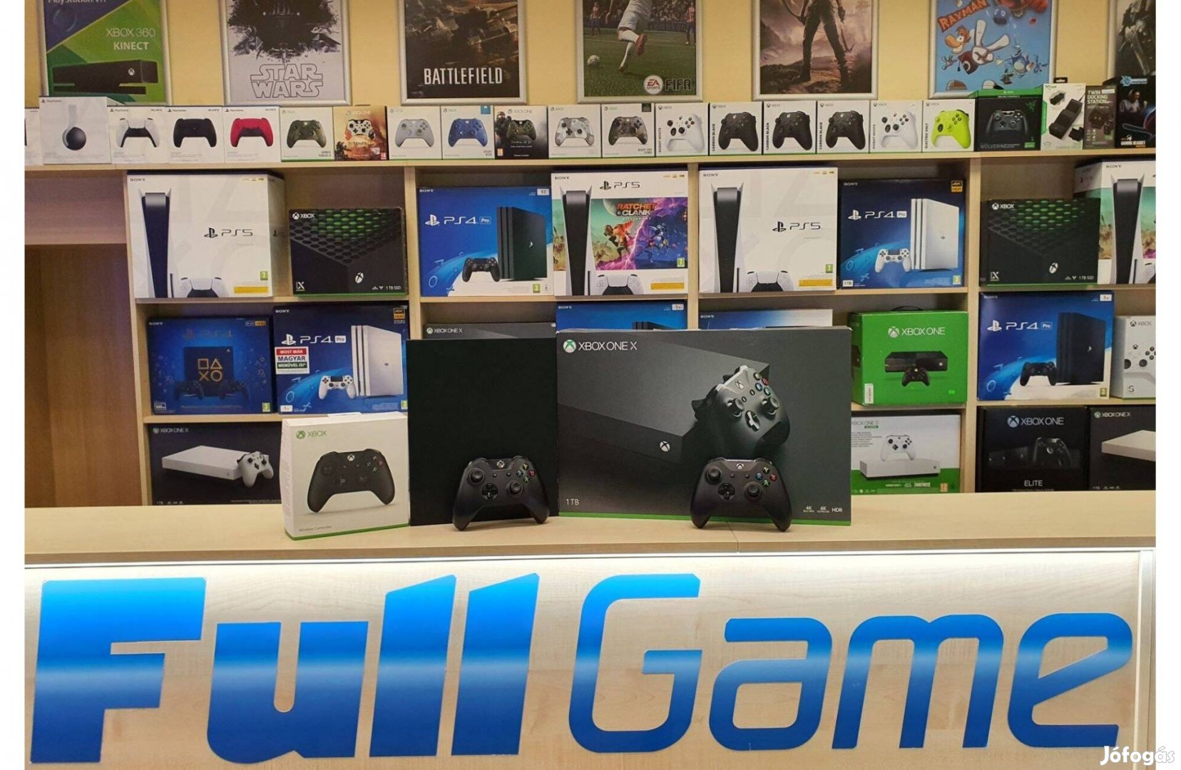 Xbox One X 1TB Garanciával üzletből akár több kontrollerrel is