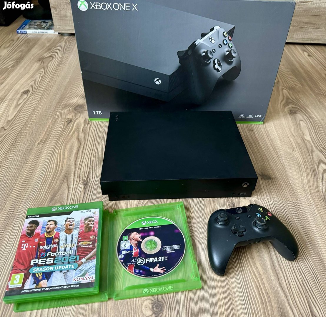 Xbox One X 1 TB , 2 db játékkal 