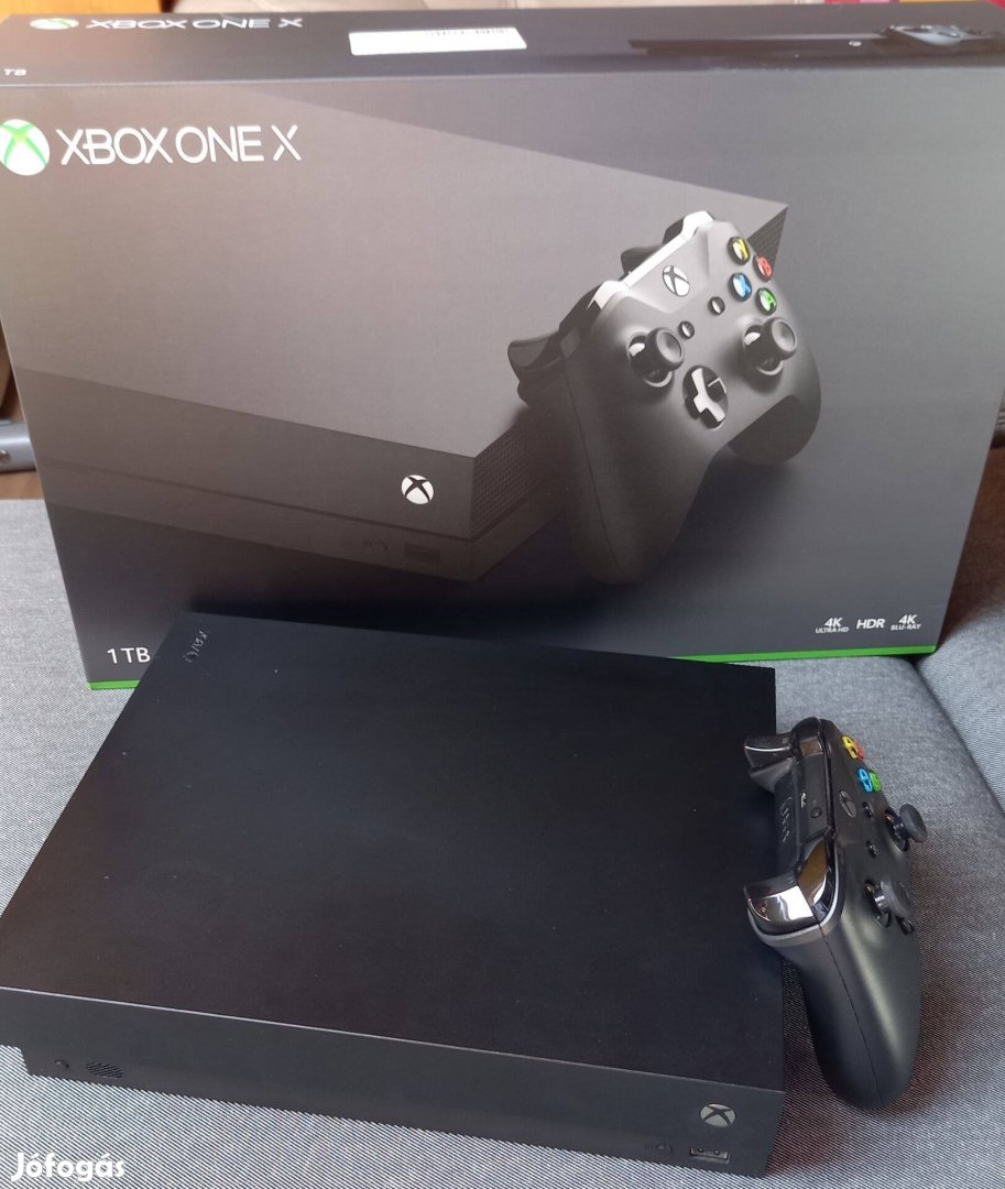 Xbox One X 2019 decemberben vásárolt