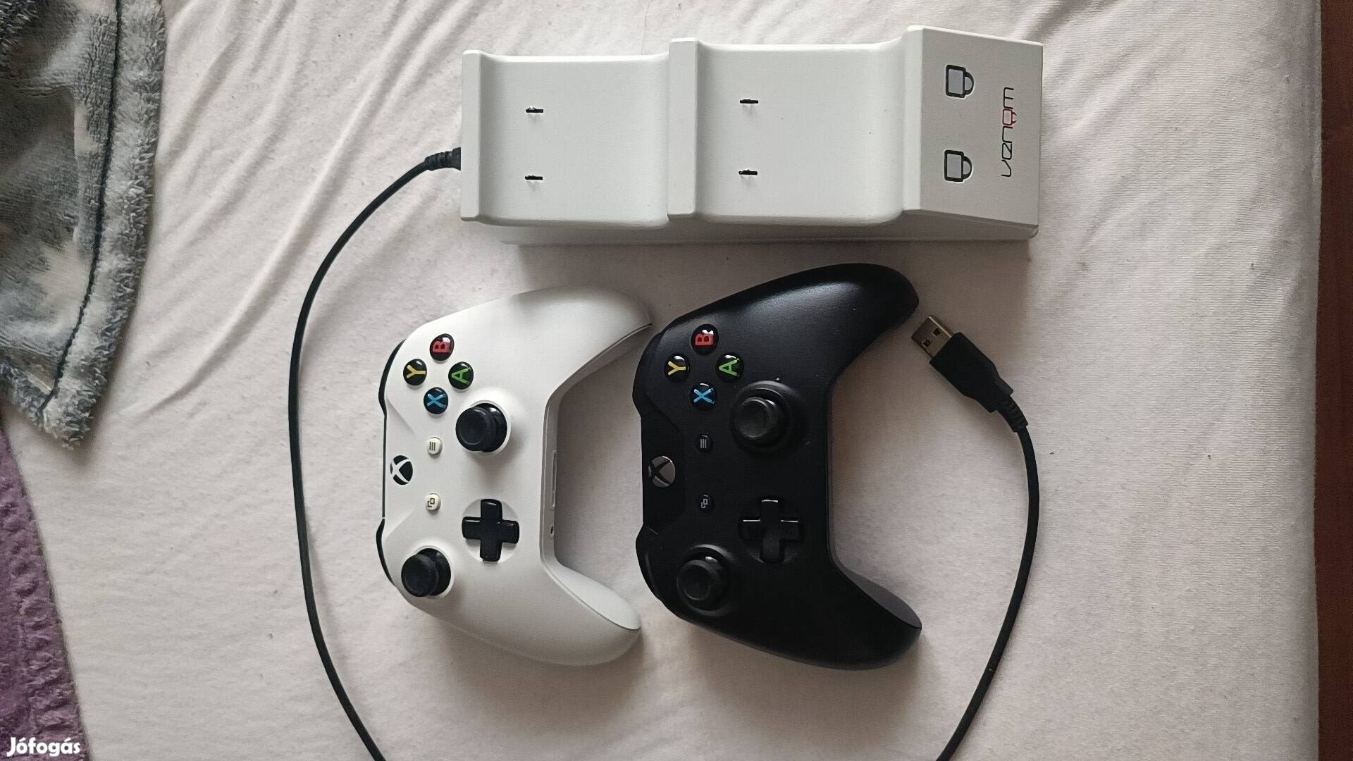 Xbox One kontroller/fejhallgató