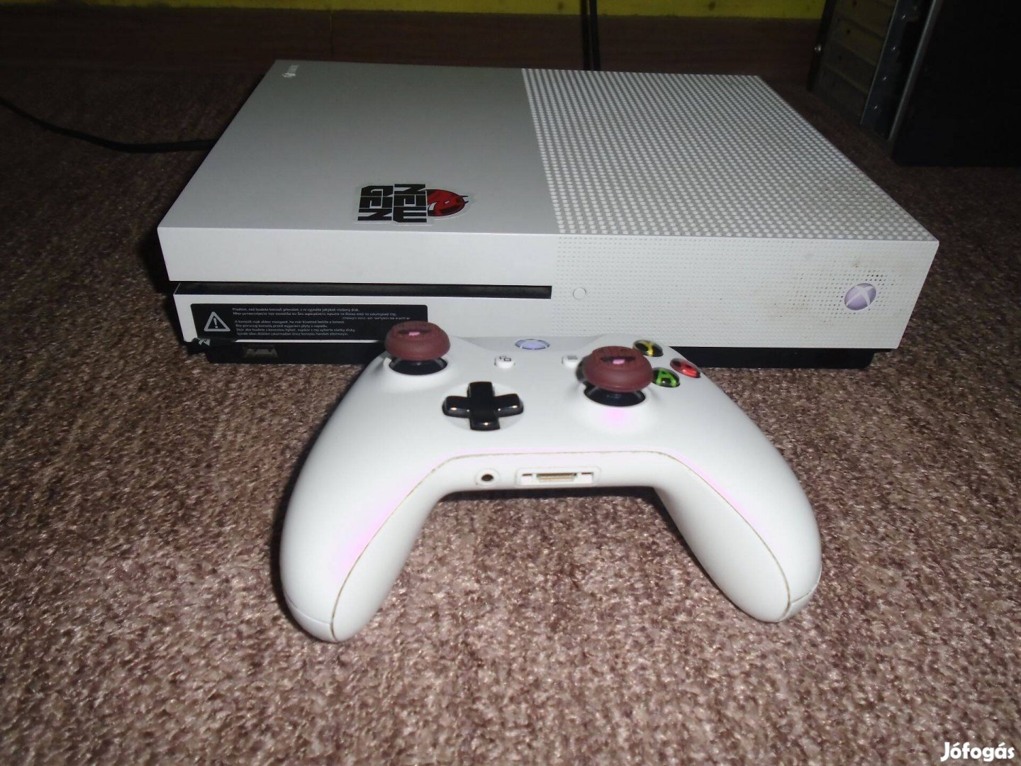 Xbox One s 3 db játékal eladó vagy csere Pc. Mobil