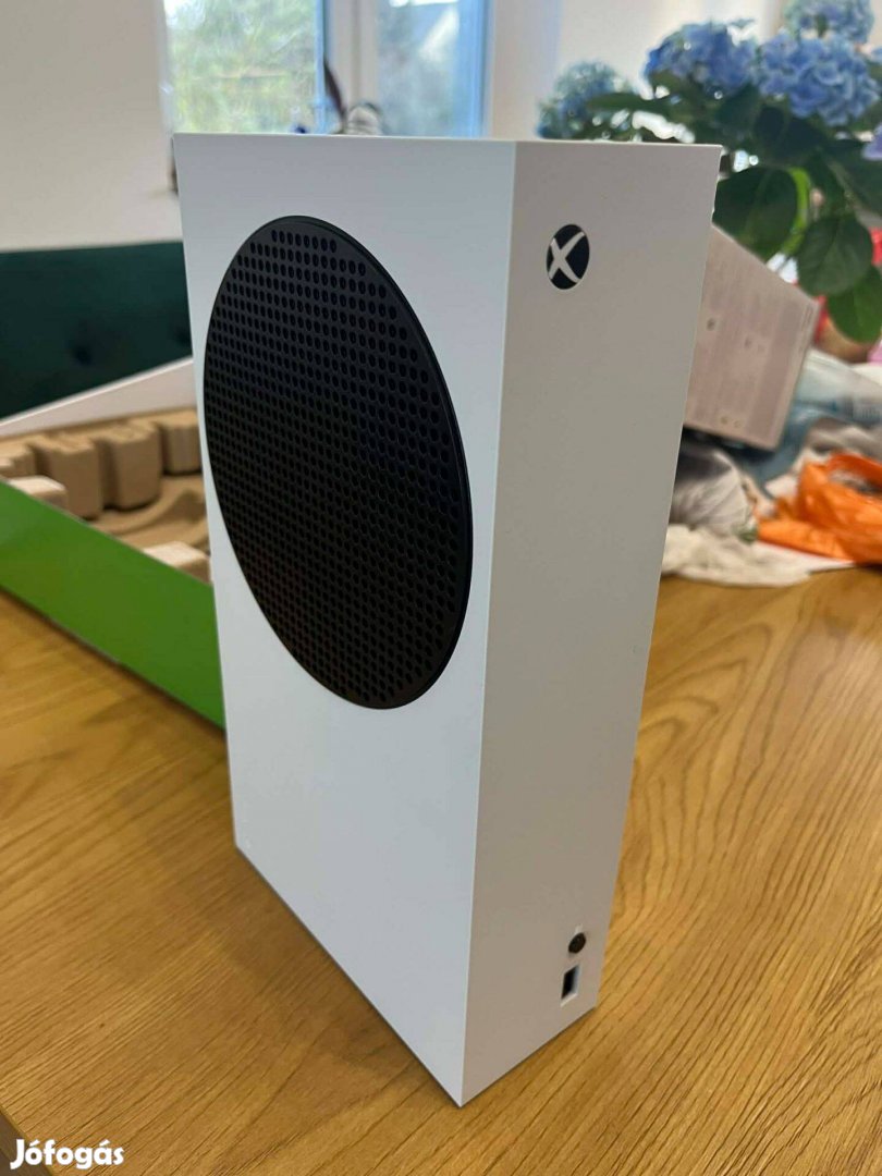 Xbox Series S 512GB Robot White 2 kontroller eladó