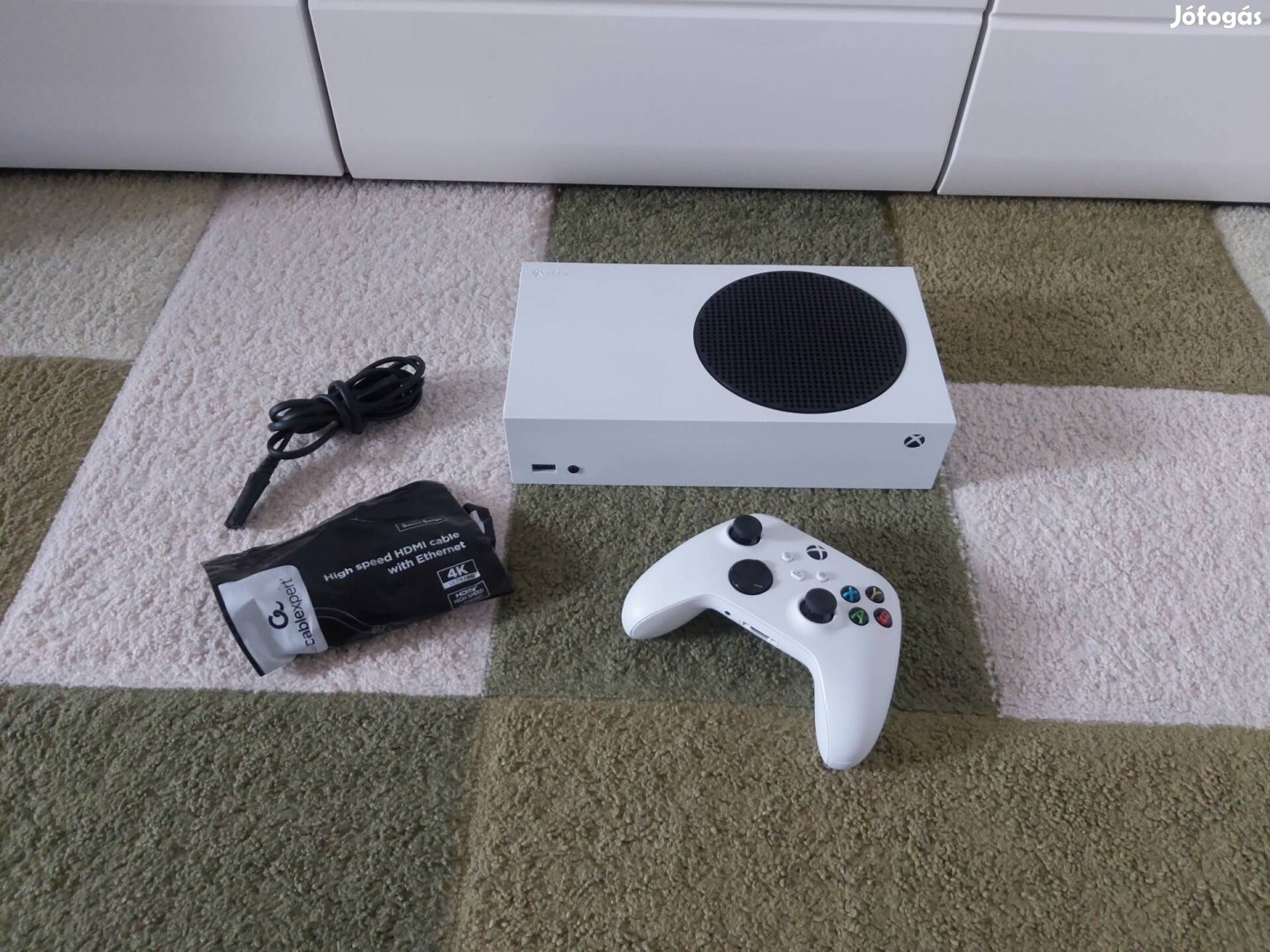 Xbox Series S 512GB Tartozékaival 