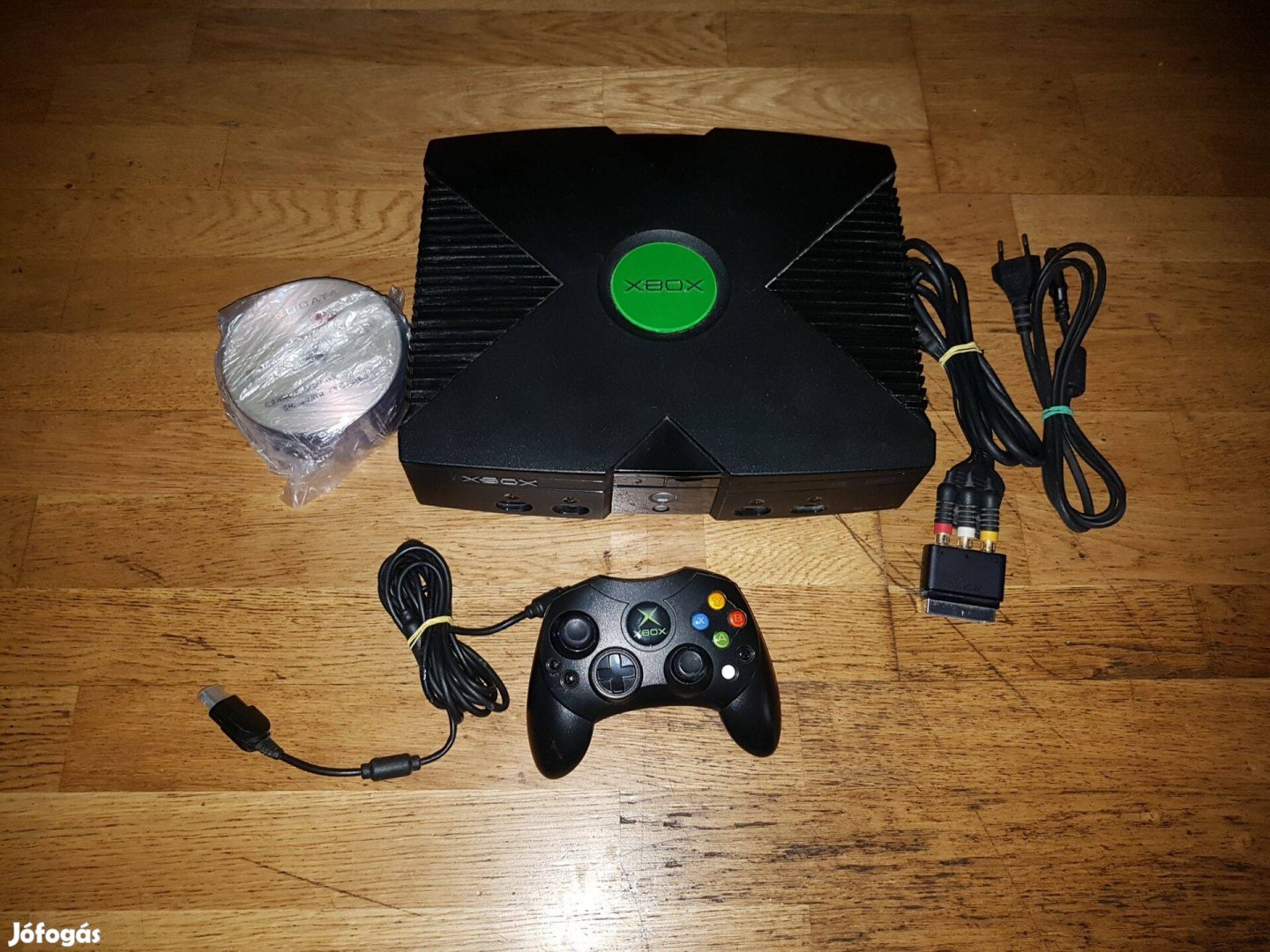 Xbox classic 32-db játékkál eladó