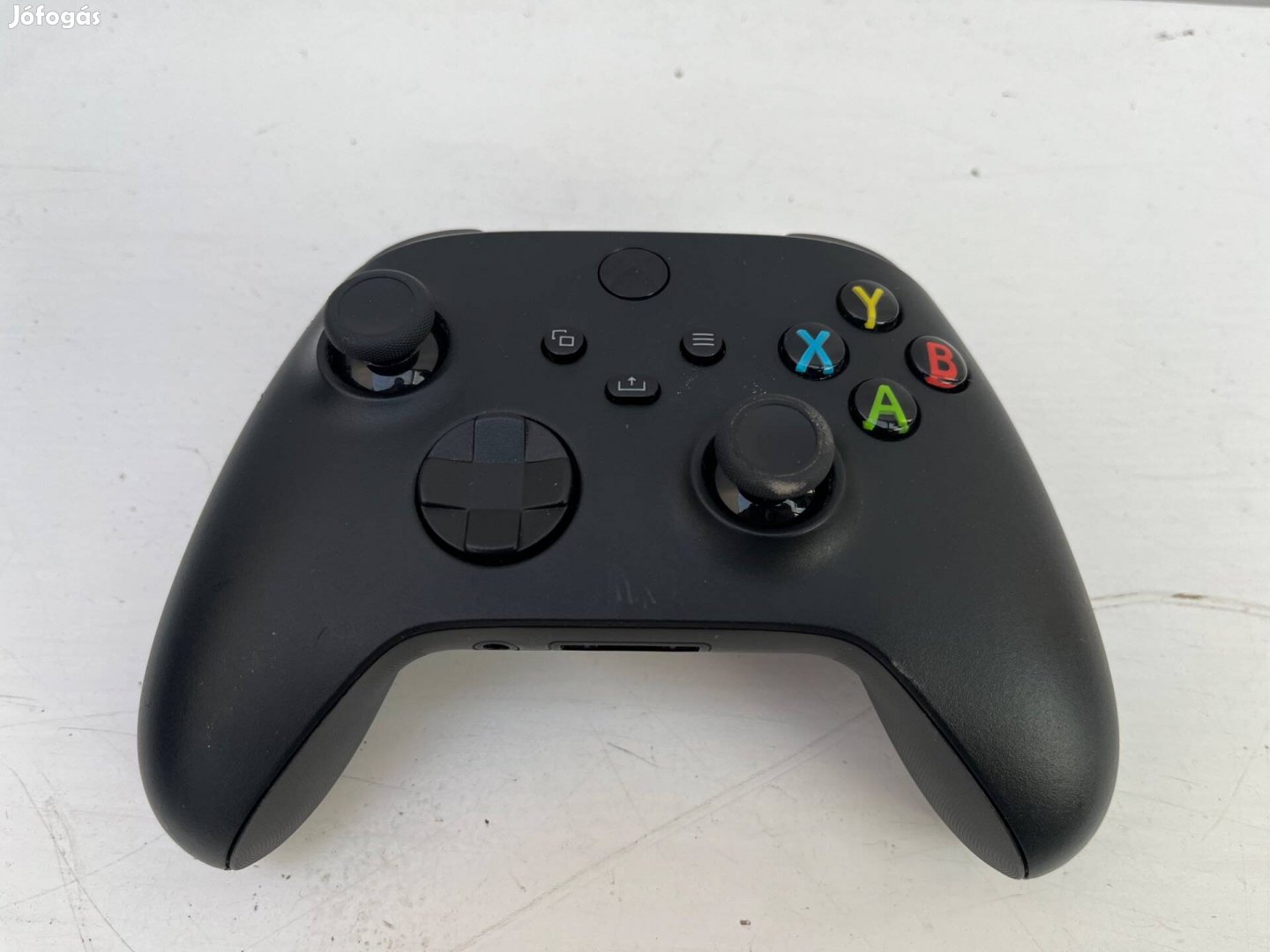 Xbox kontroller Series X 1914 müködik