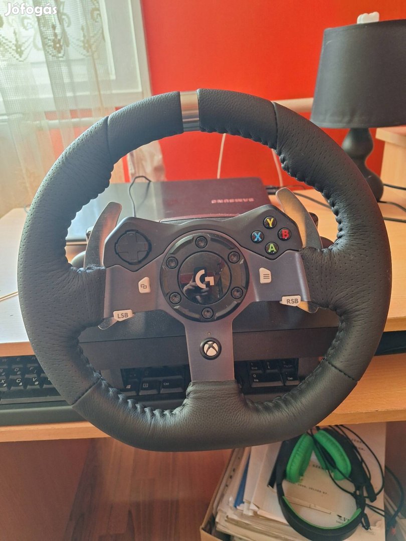 Xbox kormány Logitech G920