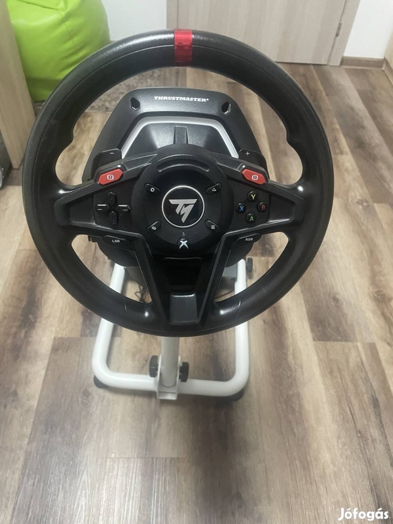 Xbox kormány Thrustmaster