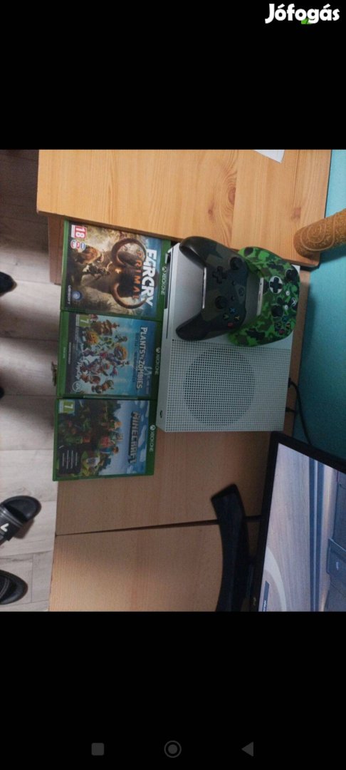 Xbox one S 2 kontroller 3 játék