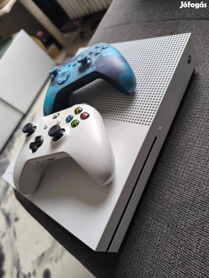 Xbox one S játékkonzol