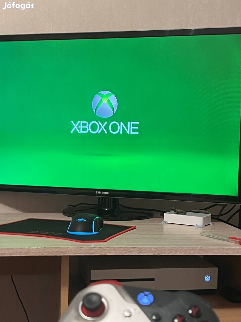 Xbox one s 500gb + sok tartozék