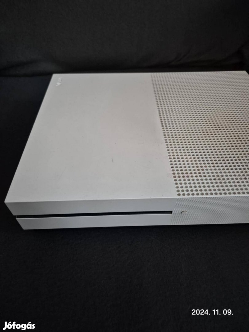 Xbox one s - játékkonzol