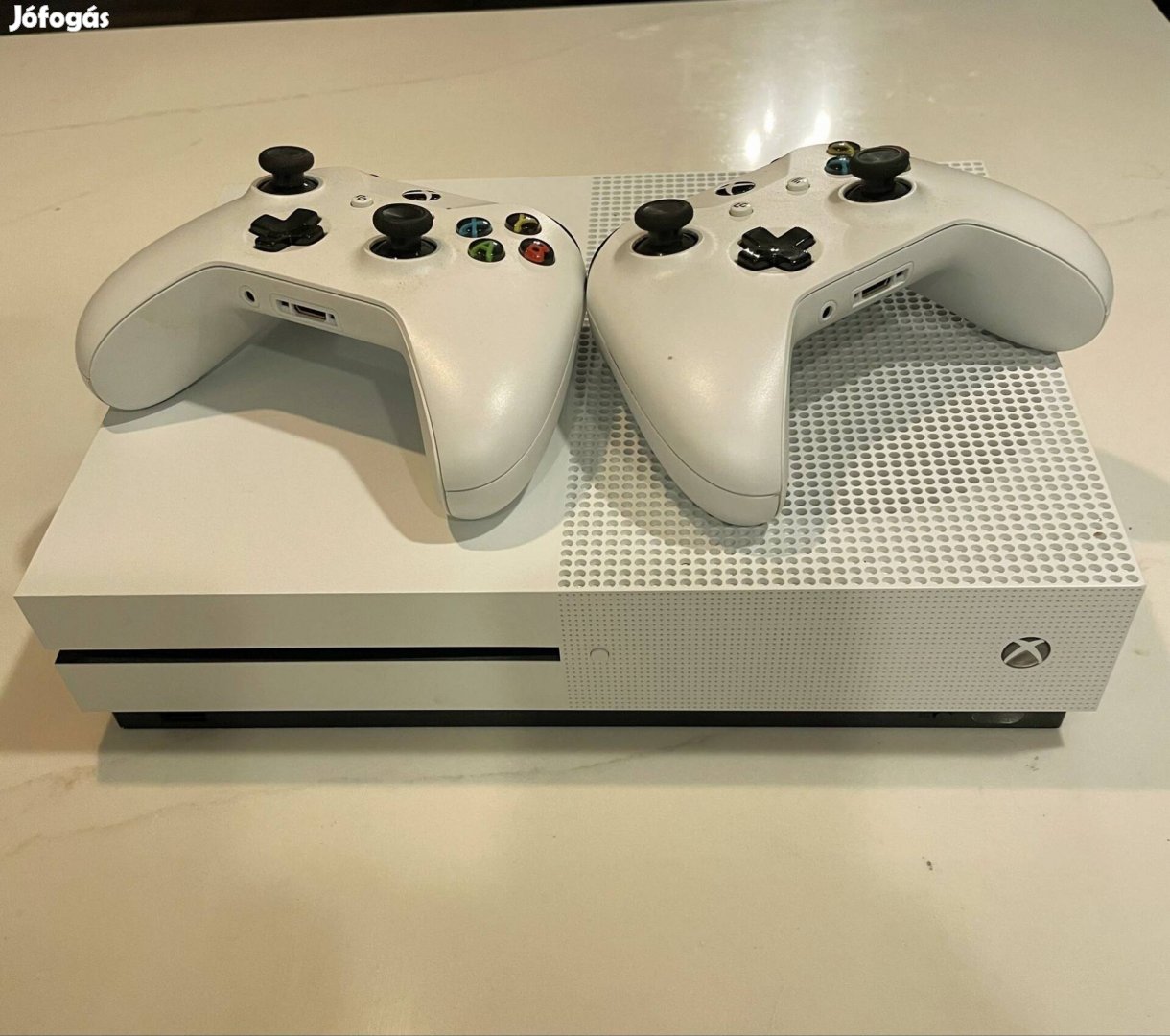 Xbox one s futar az arban