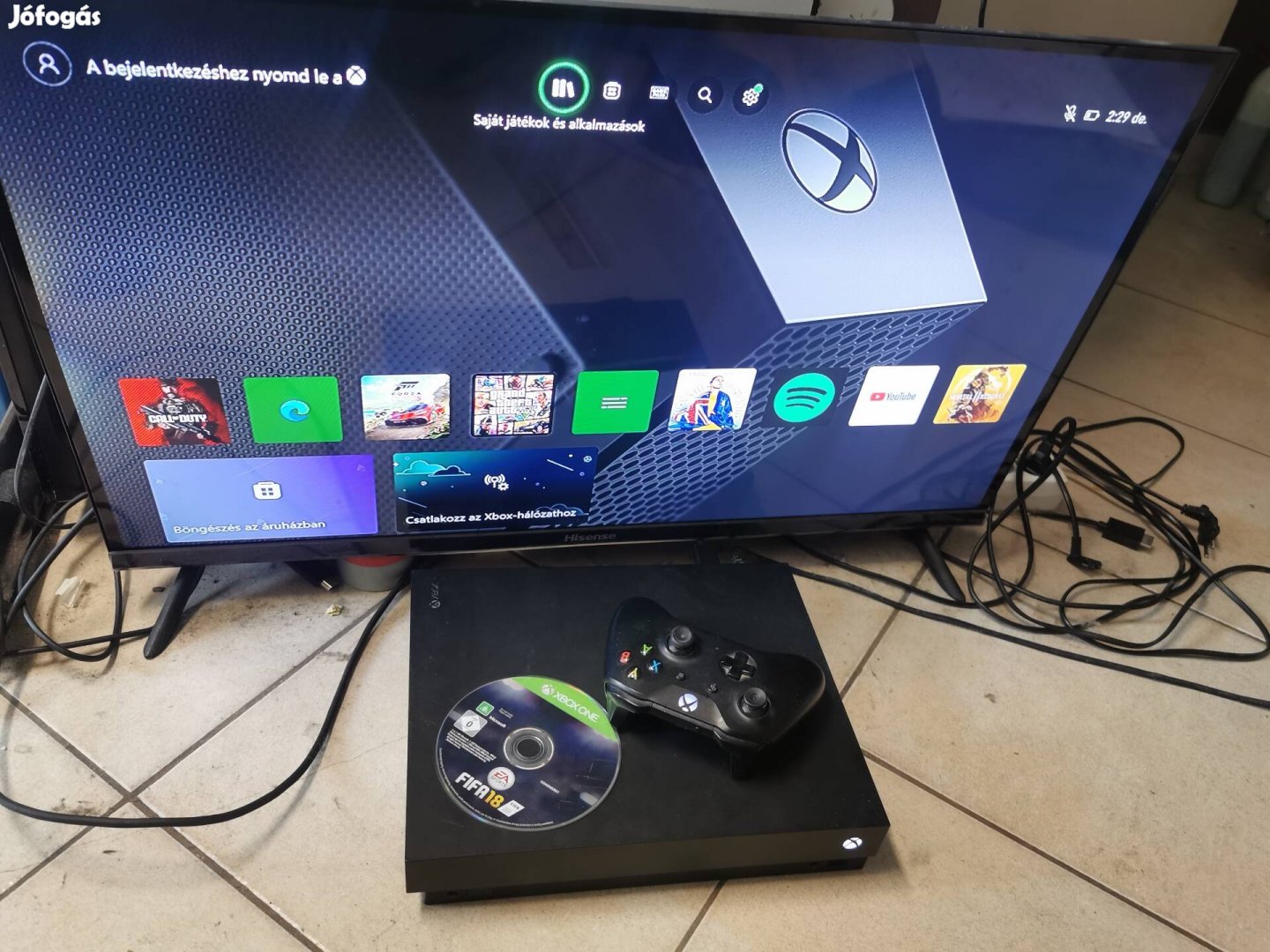 Xbox one x 1 karal és játékal 1TB