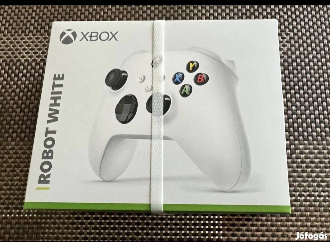 Xbox wireless controller robot white