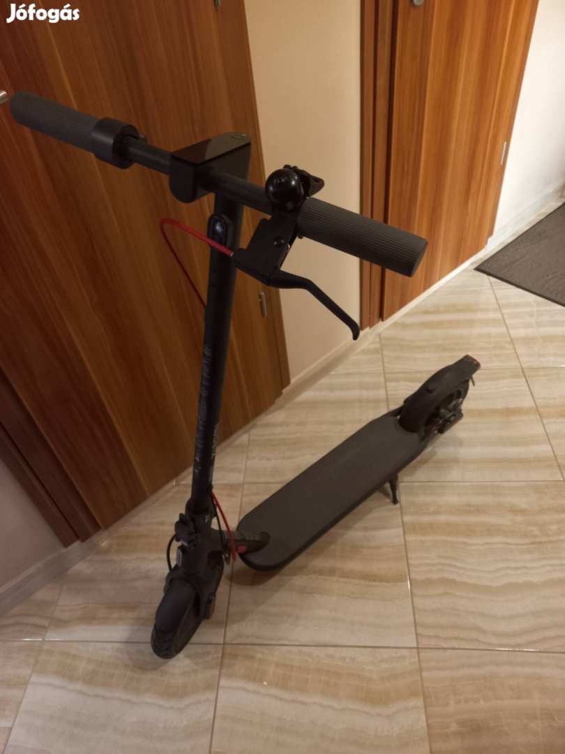 Xiaomi 4 elektromos roller